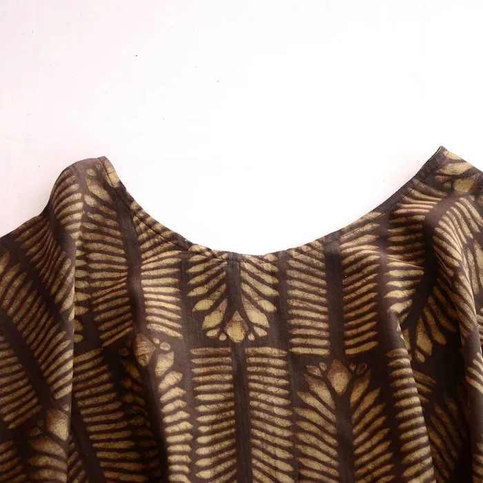 Ichcha Necklaces Womens Lightweight Airy Block Print Crop Top Blouse Nue