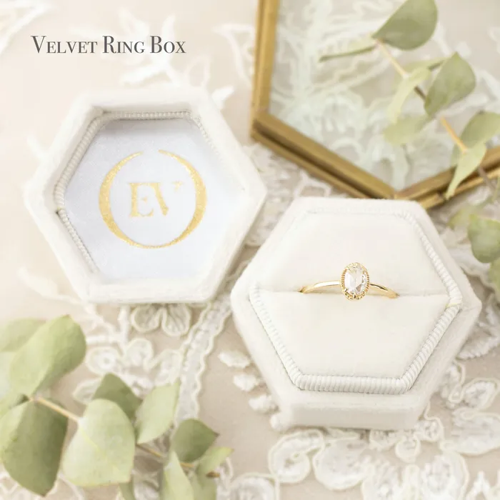 Rings Nina SettingOval cut Envero Jewelry Rings Nina SettingOval cut Envero Jewelry