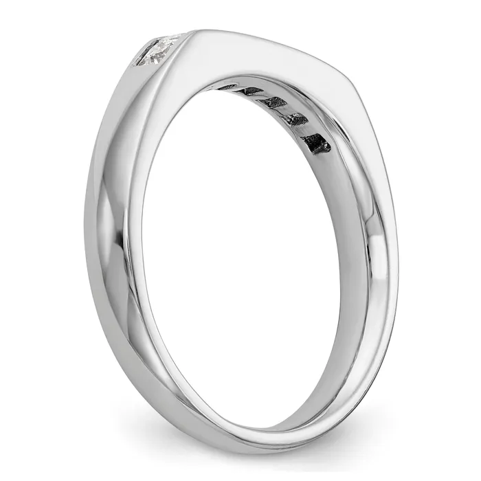 Goldiacom 14K White Gold 7 Stone Diamond Channel Band Rings