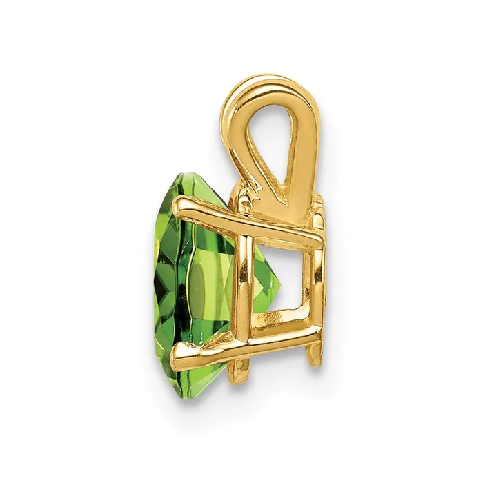 Goldia Necklaces 14K Yellow Gold 8x6mm Oval Peridot pendant