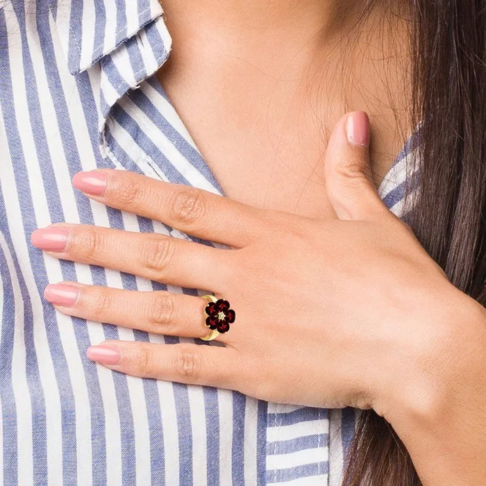 Goldia Rings 14k Yellow Gold 6mm Heart Garnet AA Diamond ring